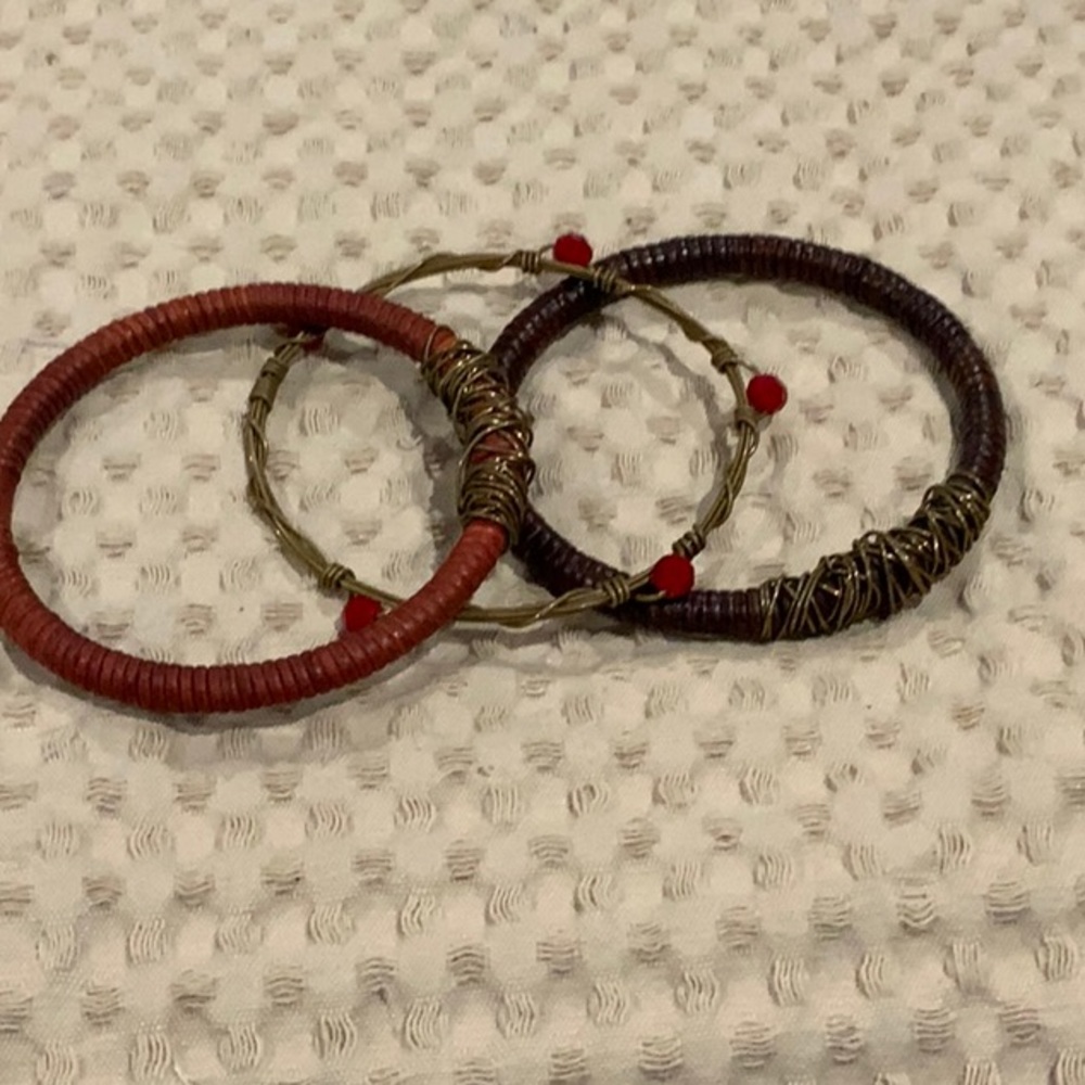 Three piece bracelet set